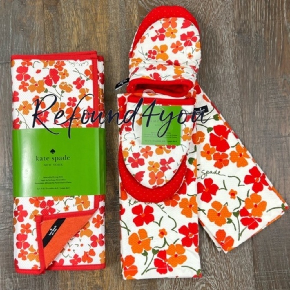 Kate Spade - ‘Bold Pansies bundle’ mitts/drying mats/dish towels. NWT. Firm!